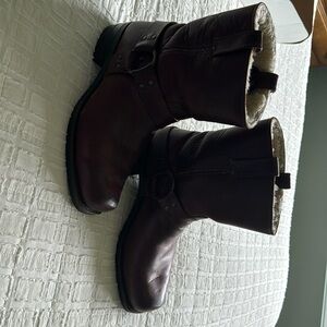 Men’s Frye fleece-lined Harness boots. Like new. Size 11 original box.